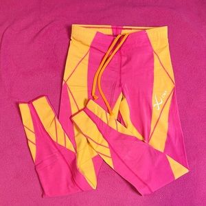 Endurance Generator Joint & Muscle Support Compression Tight | CW-X